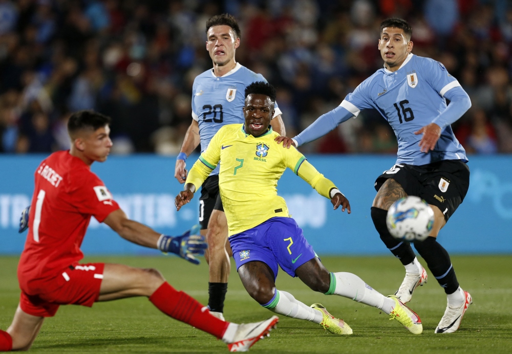 Nunez ghi bàn và kiến tạo, Uruguay thắng Brazil trong ngày Neymar chấn thương - Ảnh 6.