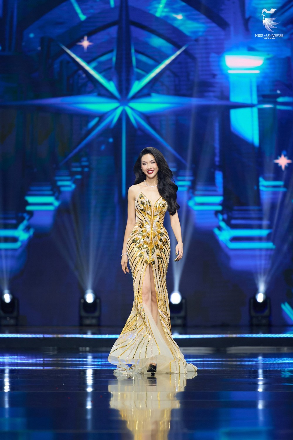 Hoa hậu Bùi Quỳnh Hoa giải thích câu nói ‘Thắng không kiêu, bại không chảnh’, khán giả chê vụng về - Ảnh 2.