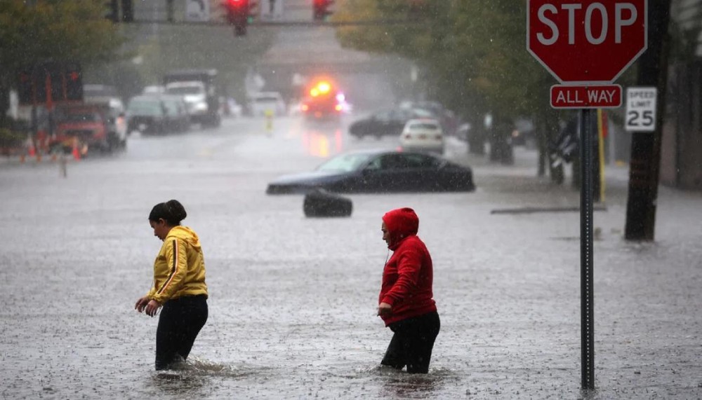 Thành phố New York đang chìm, không chỉ vì lũ lụt: Đâu là điểm nóng? - Ảnh 1.