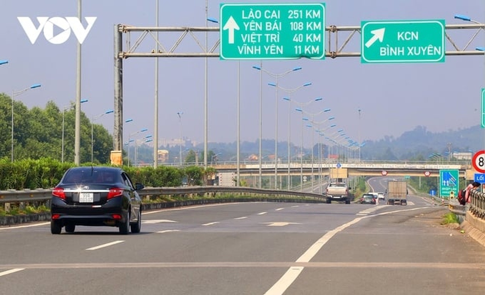 Mở rộng Cao tốc Nội Bài-Lào Cai đoạn Yên Bái, Lào Cai lên quy mô 4 làn xe - Ảnh 1.