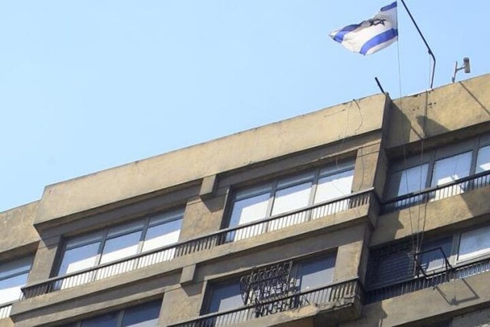 Israel sơ tán đại sứ quán tại các nước Ả-rập, tuyên bố chiến tranh sẽ kéo dài - Ảnh 1.