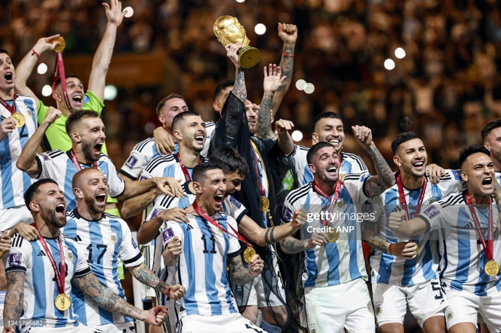 Đồng đội Messi dính doping: Đội tuyển Argentina có nguy cơ bị tước chức vô địch World Cup? - Ảnh 2.
