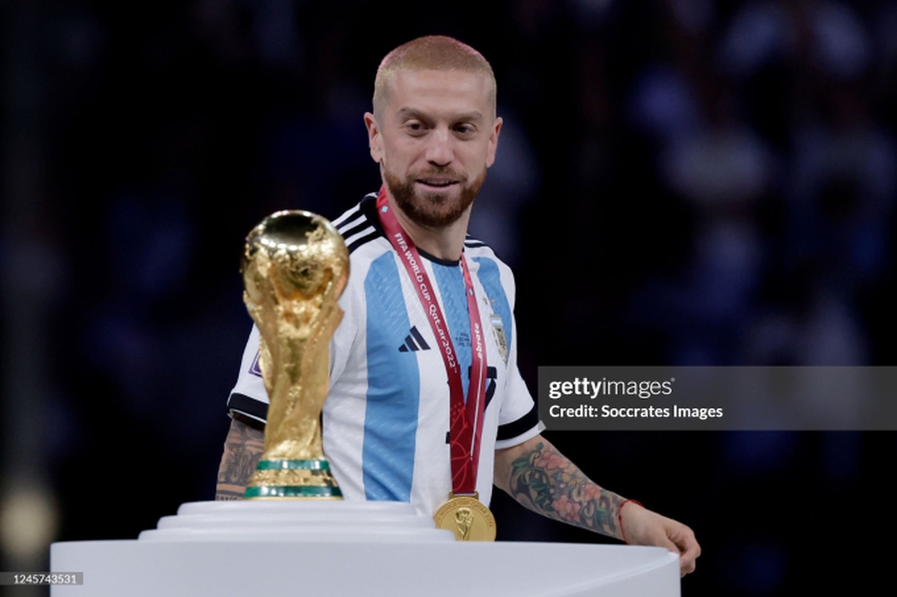 Đồng đội Messi dính doping: Đội tuyển Argentina có nguy cơ bị tước chức vô địch World Cup? - Ảnh 1.