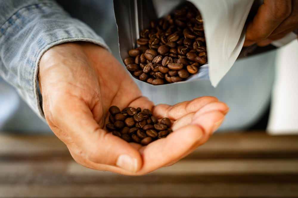 Phát hiện số tách cà phê uống mỗi ngày có thể tăng 22% nguy cơ mắc bệnh tim và nhóm đối tượng cần lưu ý - Ảnh 3.