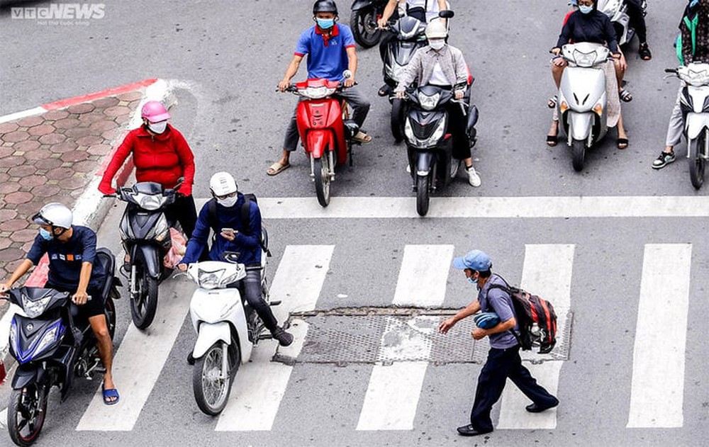 Ở Việt Nam gần như không có văn hoá nhường đường - Ảnh 1.