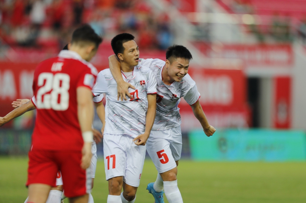CLB V.League đả bại đối thủ Đông Nam Á, vượt lên dẫn đầu bảng giải châu lục - Ảnh 1.