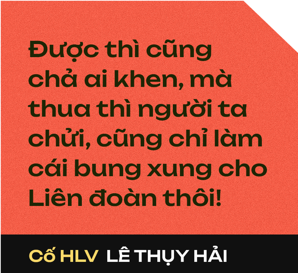 Mai Đức Chung: Cây đại thụ sừng sững trước phong ba cuộc đời giữa nền bóng đá... chưa được tử tế - Ảnh 3.