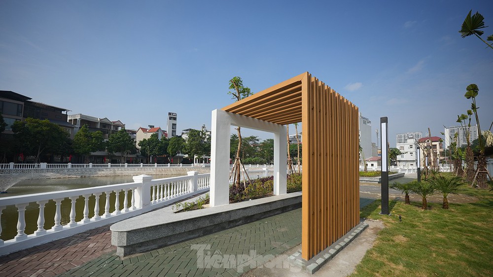 Khám phá công viên rộng gần 14.000m2 vừa khánh thành ở Long Biên - Ảnh 3.