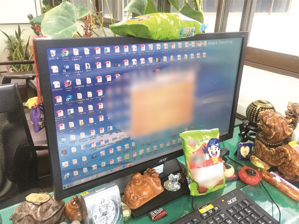 Cô gái làm tại Đài Loan (Trung Quốc) ngỡ ngàng về lý do vô số gói bim bim đặt ở công ty - Ảnh 2.