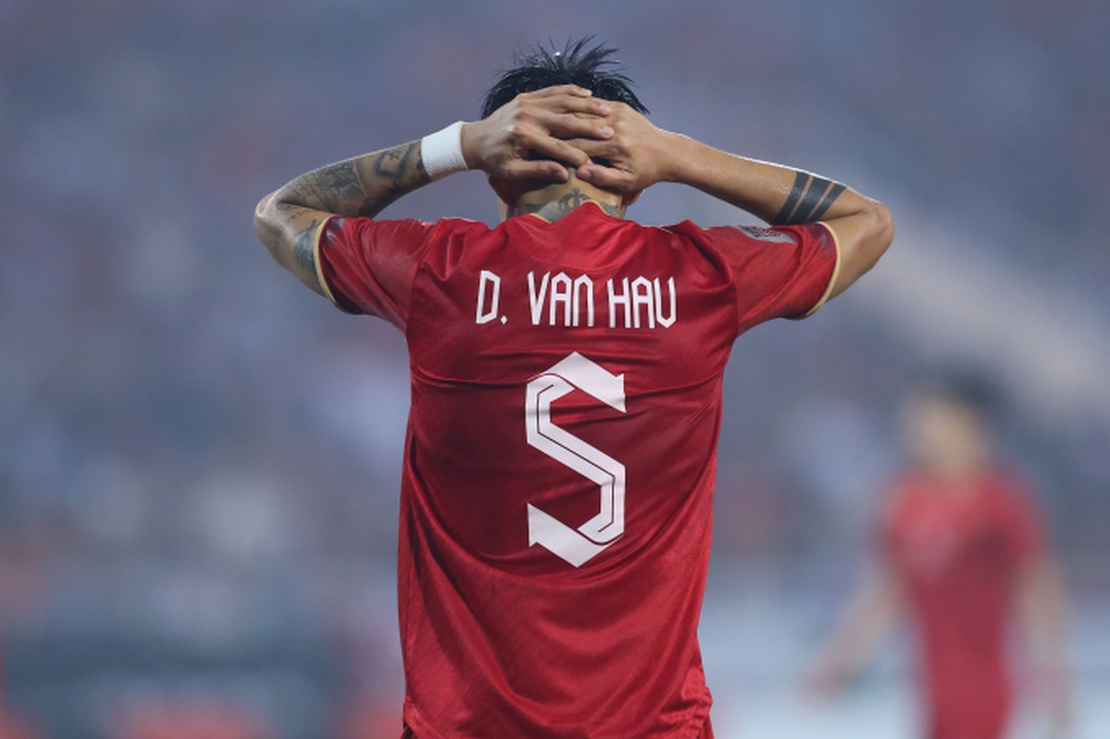 Tuyển Việt Nam nhận tin dữ, HLV Troussier sẽ giải quyết bài toán khó tại vòng loại World Cup như thế nào? - Ảnh 3.