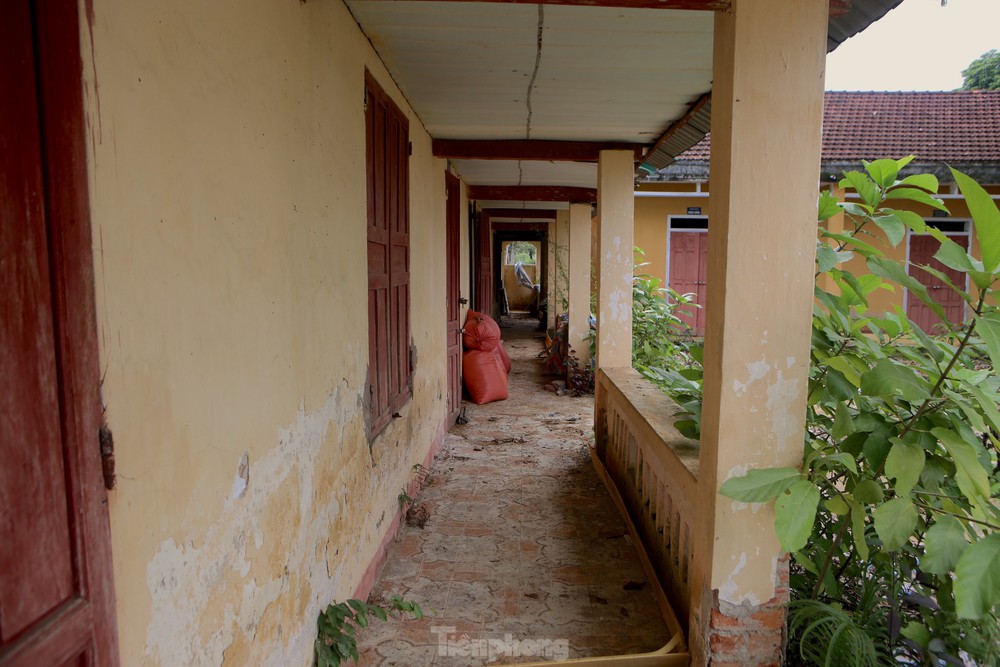  Xót xa nhìn những ngôi trường bỏ hoang ở Hà Tĩnh  - Ảnh 3.