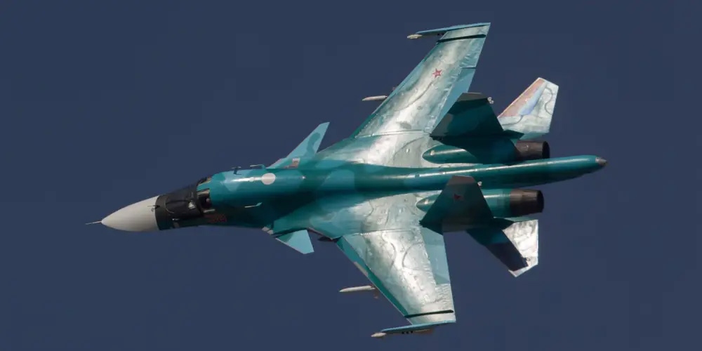 Máy bay Nga chặn nhóm đổ bộ Ukraine gần Crimea - Ảnh 1.
