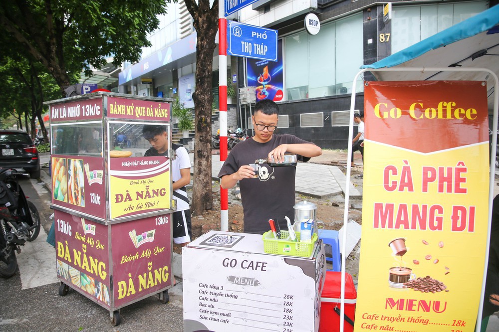 Trào lưu bán cafe dạo ở Hà Nội - Ảnh 8.