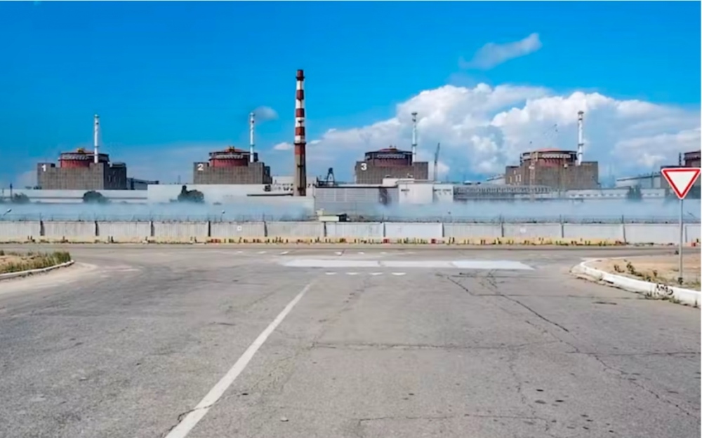 Nga sẽ mở lại nhà máy điện hạt nhân Zaporizhzhia - Ảnh 1.