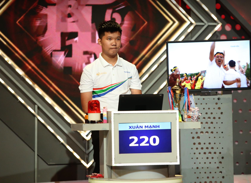 10X Thanh Hoá thắng nghẹt thở ở phút chót giành vòng nguyệt quế Olympia 2023 - Ảnh 1.