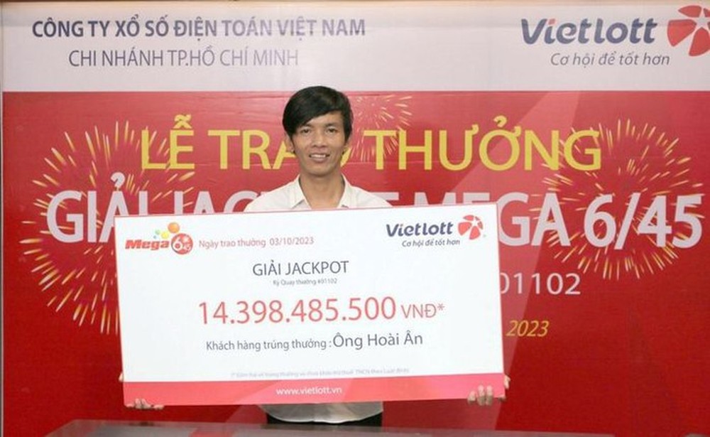 Người nhận giải Jackpot không đeo mặt nạ trúng tiếp Jackpot 2 của Vietlott? - Ảnh 1.