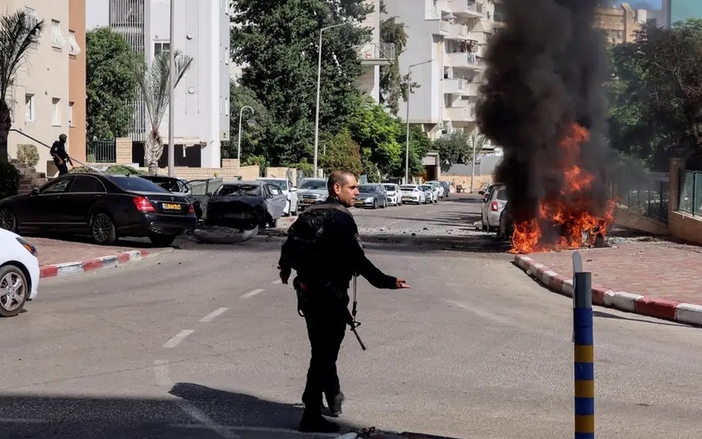 Tình báo Israel bất ngờ trước đòn tấn công của Hamas - Ảnh 1.