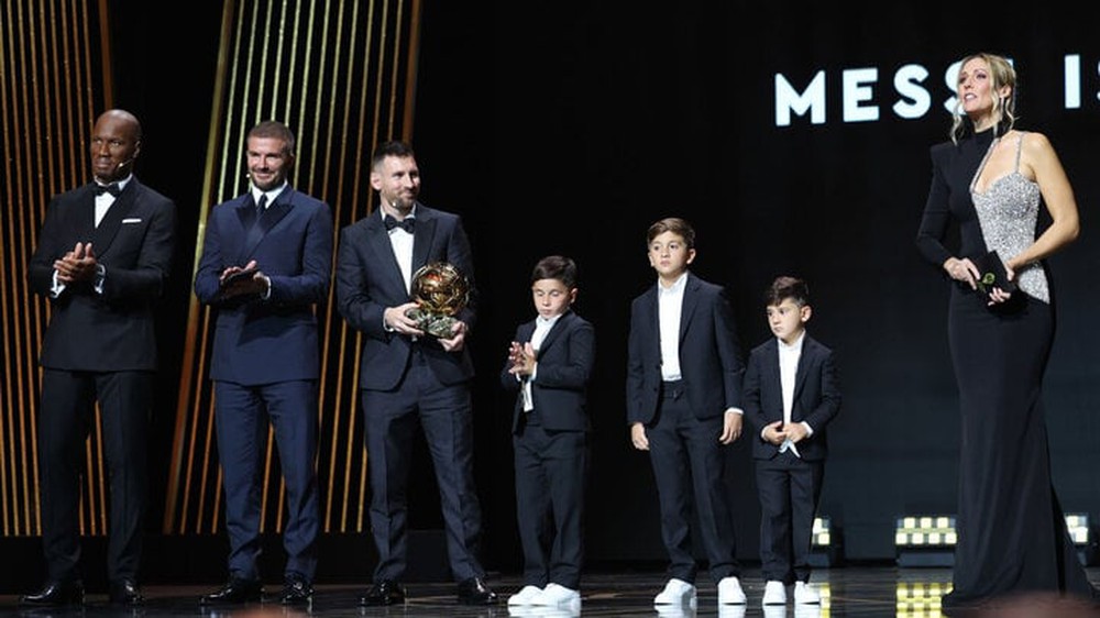 Messi giành 8 Quả bóng vàng: Ronaldo chỉ xuất hiện 2 lần - Ảnh 14.