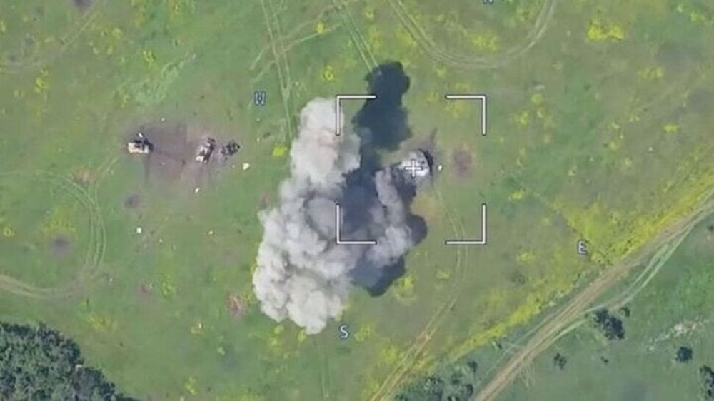 UAV cảm tử Nga - Khắc tinh của xe tăng Ukraine - Ảnh 1.