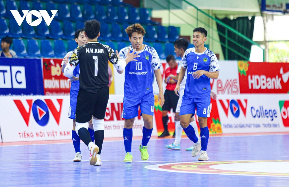 Kết quả Giải Futsal HDBank Cúp Quốc gia 2023: Sahako thắng đậm không tưởng - Ảnh 1.