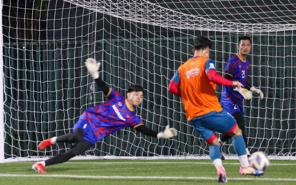 ĐT Việt Nam đón tin cực vui trước ngày chốt danh sách đi Philippines - Ảnh 5.