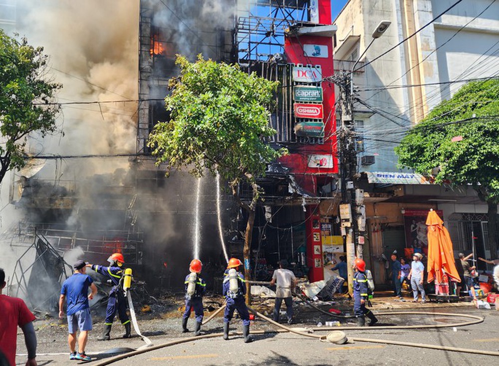 Cháy lớn ở Buôn Ma Thuột, vợ chồng già mất 10 tỉ đồng trong tích tắc - Ảnh 5.