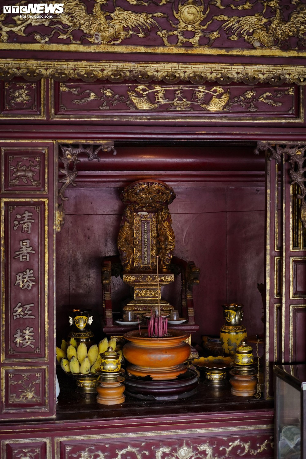 Cận cảnh cầu cổ 250 tuổi có kiến trúc thượng gia hạ kiều độc nhất cố đô Huế - Ảnh 8.