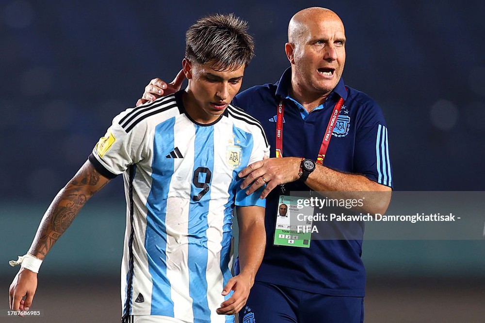 Argentina và Brazil đồng loạt thua sốc, thành tích kém cả Indonesia tại U17 World Cup - Ảnh 2.