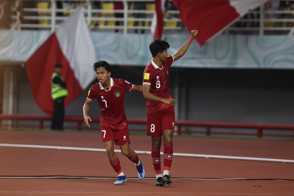 Sau địa chấn, bóng đá Indonesia sẽ giành chiến thắng để đời ở World Cup? - Ảnh 1.