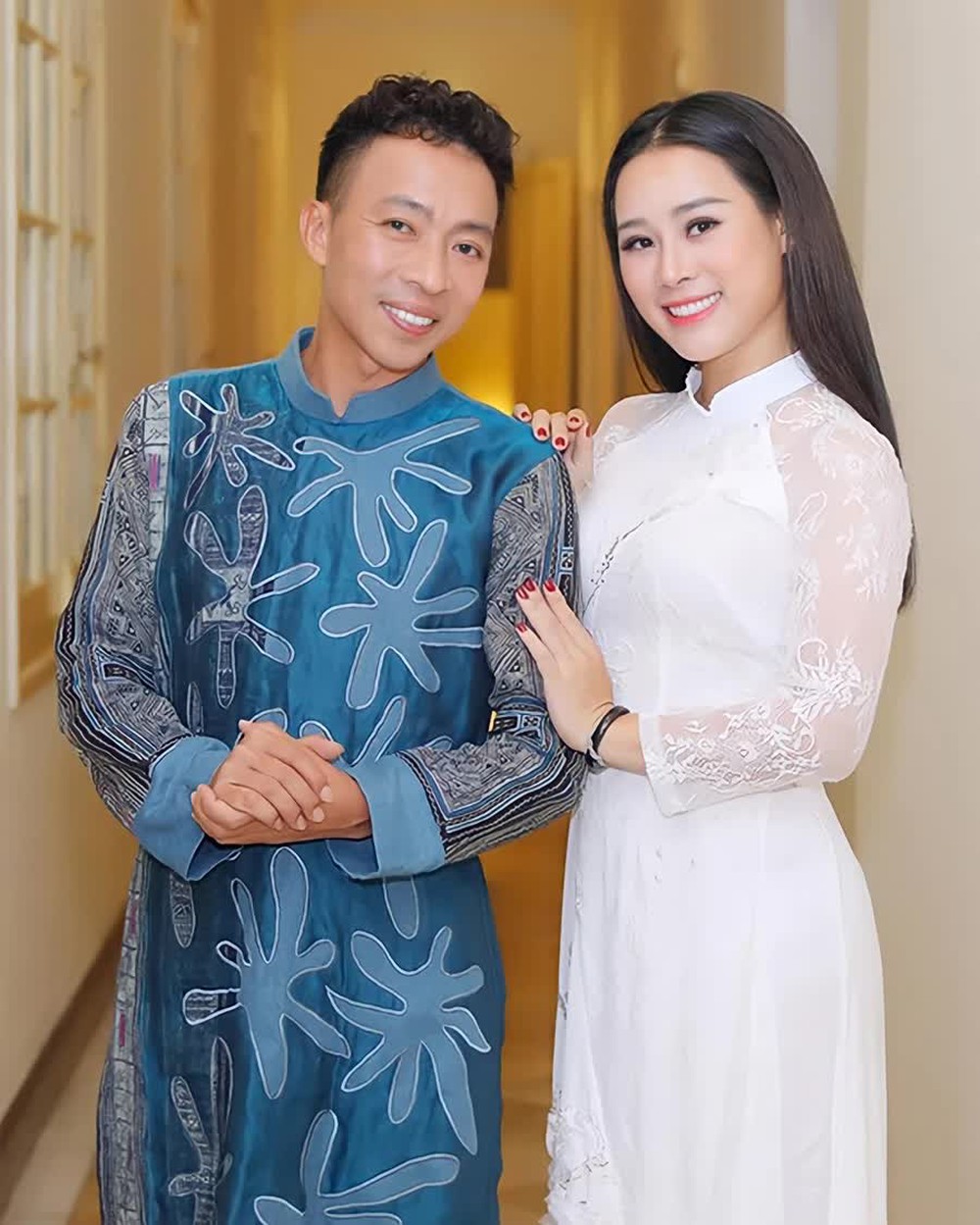 Việt Hoàn và vợ kém 18 tuổi trước khi ly hôn - Ảnh 1.