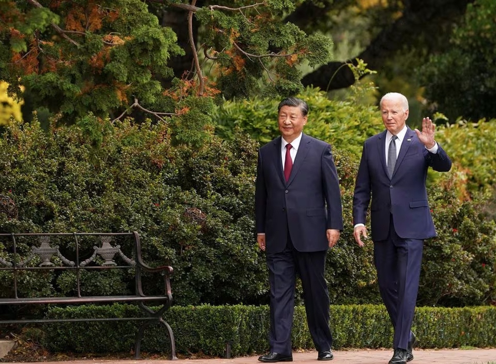 Mỹ và Trung Quốc đạt thỏa thuận khôi phục liên lạc quân sự - Ảnh 1.
