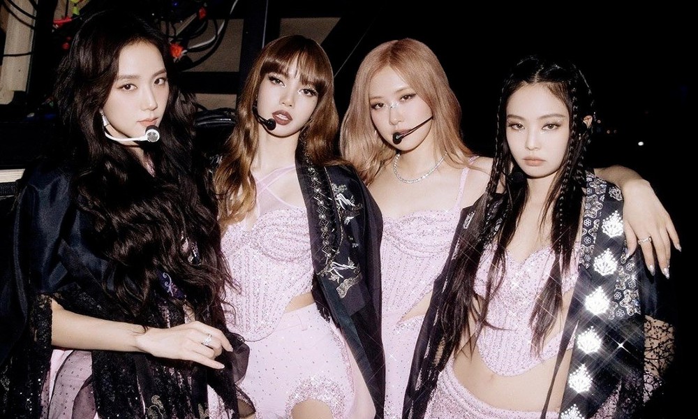 Động thái của các thành viên BlackPink giữa lúc Lisa bị tẩy chay - Ảnh 5.