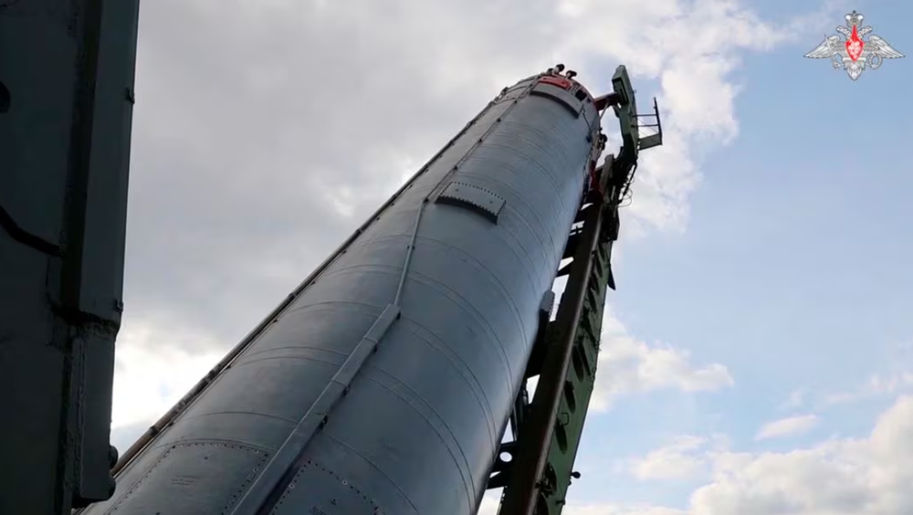 Uy lực của tên lửa được mệnh danh là ‘thiên thạch’ vừa được Nga đưa vào bệ phóng - Ảnh 1.