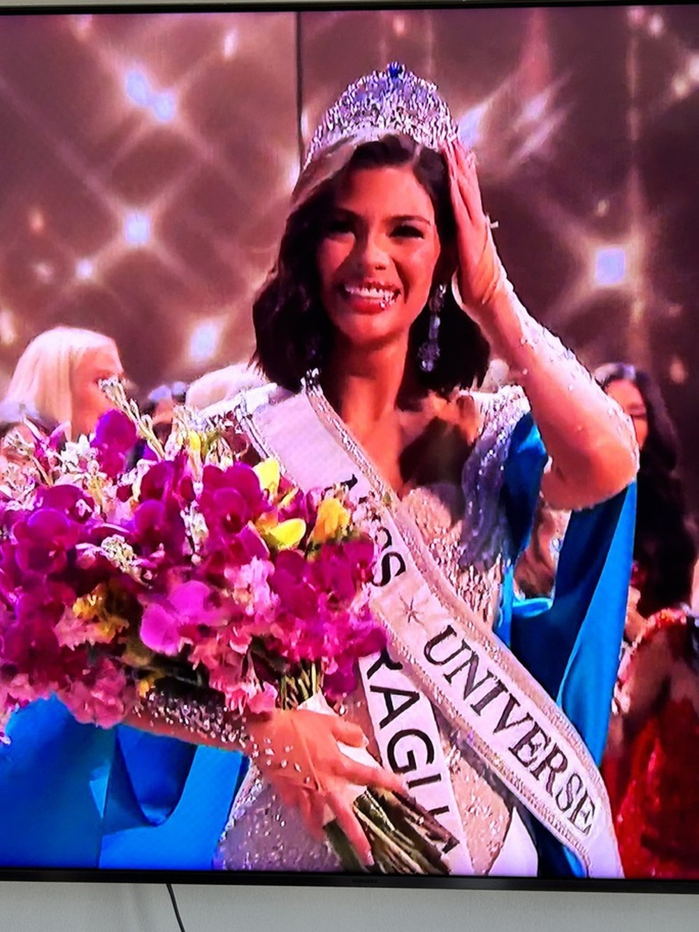 Chung kết Miss Universe 2023: Nhan sắc Nicaragua lên ngôi, Quỳnh Hoa trắng tay - Ảnh 5.