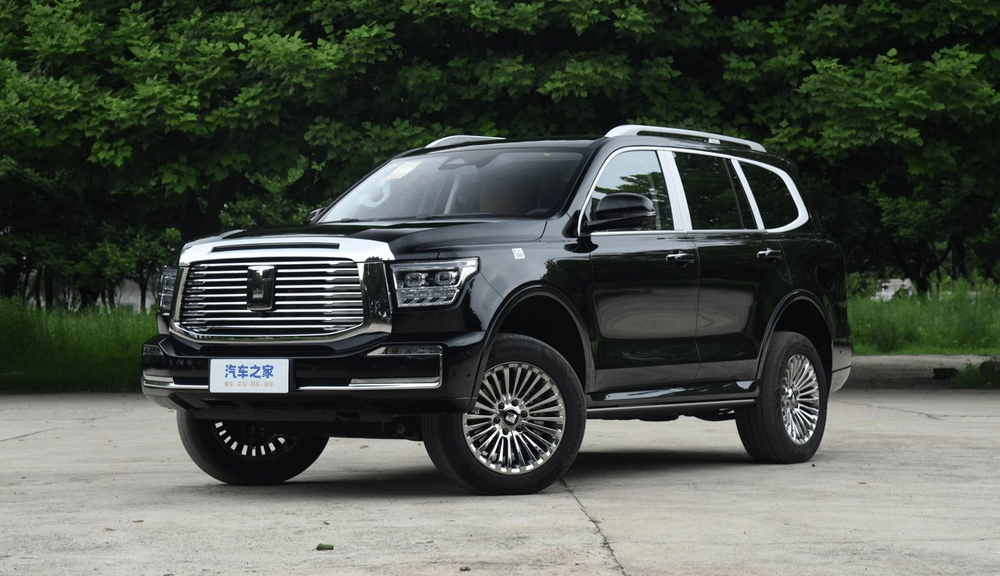 Mẫu SUV ăn xăng 2,3 lít/100 km gây sốt tại Trung Quốc, giá hơn 1 tỷ đồng so kè Toyota Land Cruiser - Ảnh 2.