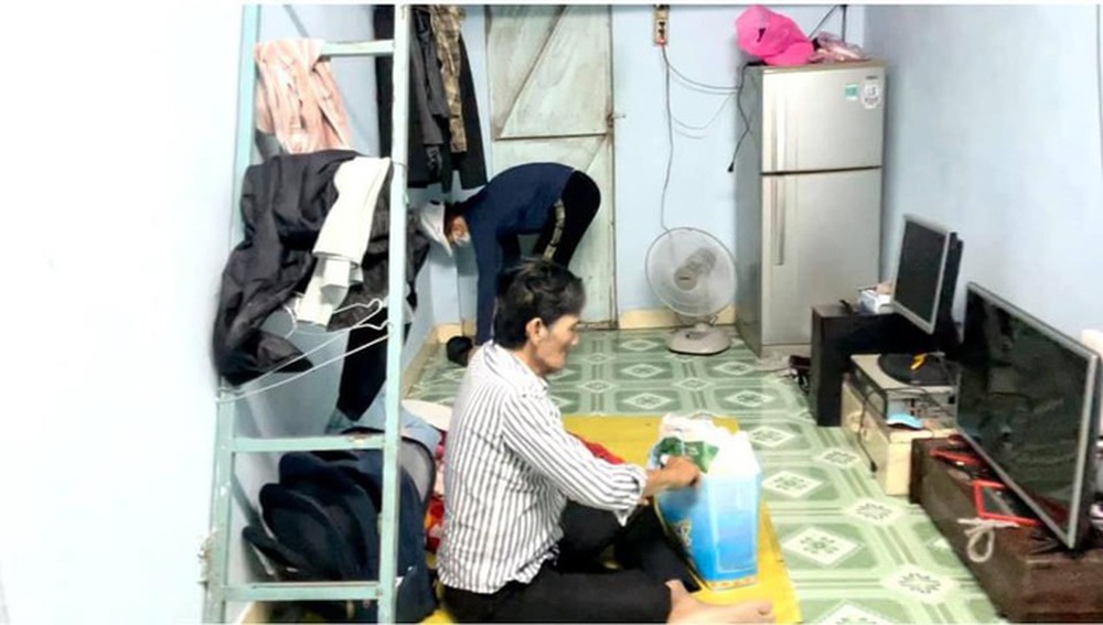2 diễn viên Biệt động Sài Gòn gặp nhau tuổi xế chiều: Người ung thư, người bị đột quỵ, ở trọ vài m2 - Ảnh 2.
