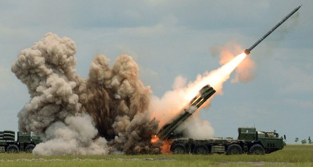 Nga nói Tornado-S MLRS có khả năng thay thế hệ thống tên lửa đạn đạo Iskander - Ảnh 1.