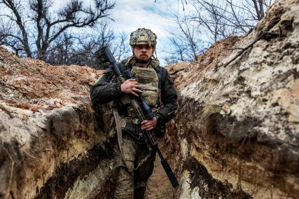 Kiev nói lính bắn tỉa Ukraine hạ binh sĩ Nga từ khoảng cách gần 4km, phá kỷ lục thế giới - Ảnh 1.
