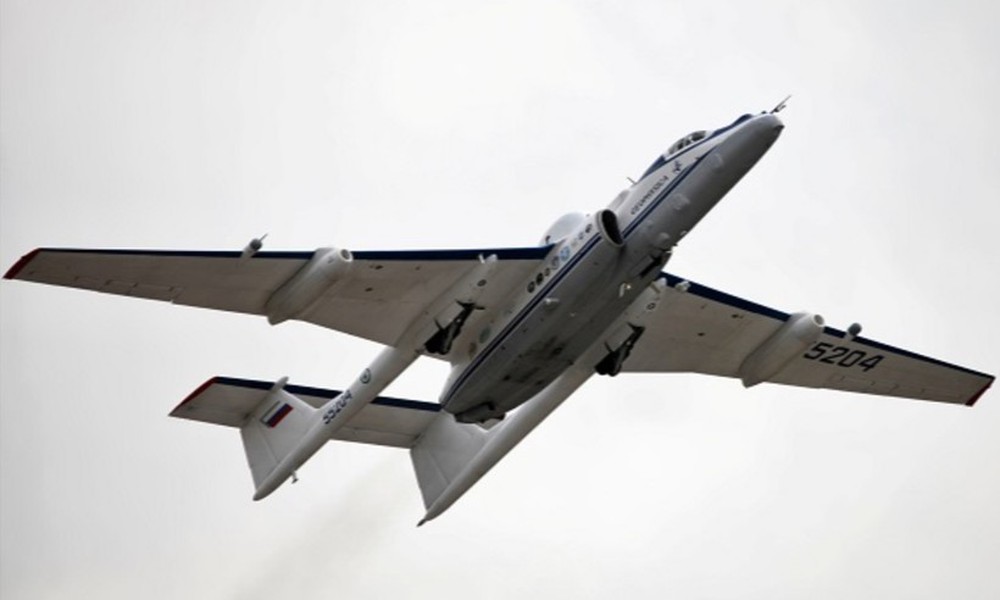 Vì sao Nga gọi tái ngũ máy bay trinh sát tầng bình lưu M-55 huyền thoại? - Ảnh 1.