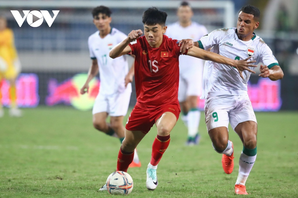 Dư âm ĐT Việt Nam 0-1 ĐT Iraq: Giây cuối nghiệt ngã, vòng xoáy luẩn quẩn - Ảnh 3.