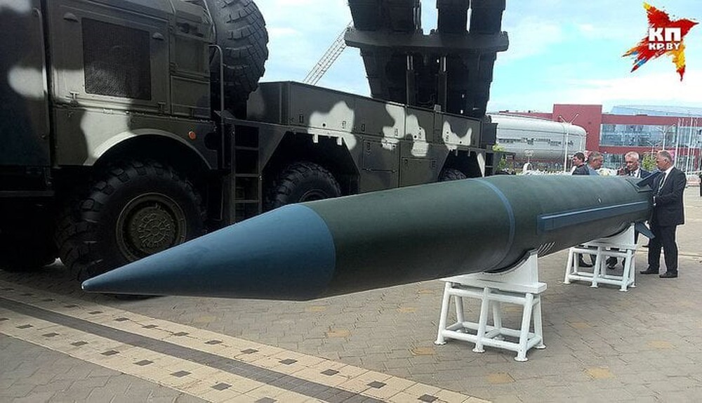 NATO lo lắng khi Belarus sở hữu pháo tên lửa nguy hiểm nhất châu Âu - Ảnh 2.
