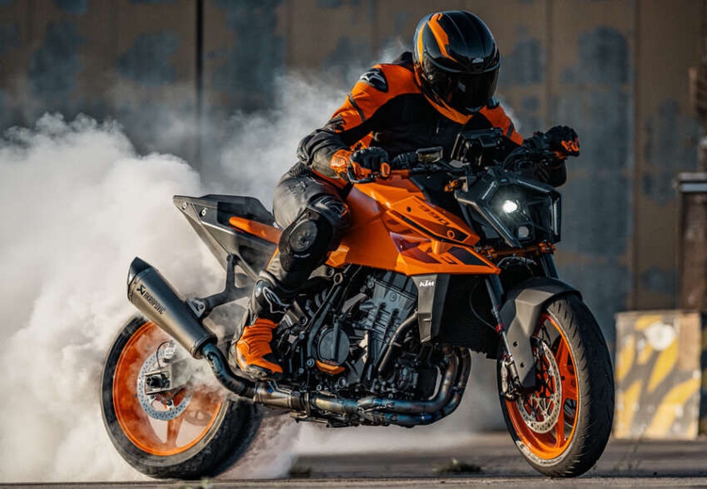 KTM 990 Duke 2024 ra mắt với thiết kế táo bạo - Ảnh 1.