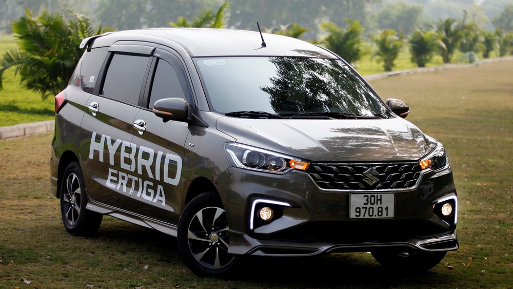 Bảng giá ô tô Suzuki tháng 11: Suzuki Ertiga Hybrid được ưu đãi tới 100 triệu đồng - Ảnh 1.