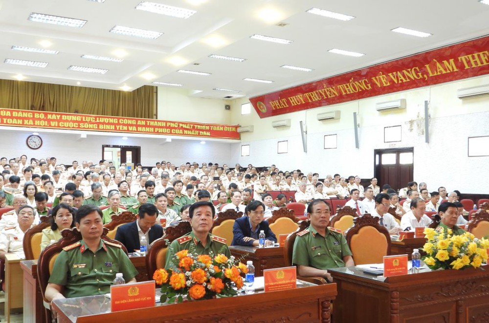 Đại tá, nguyên Phó Giám đốc Công an được bầu làm Chủ tịch Hội Cựu CAND TP - Ảnh 2.