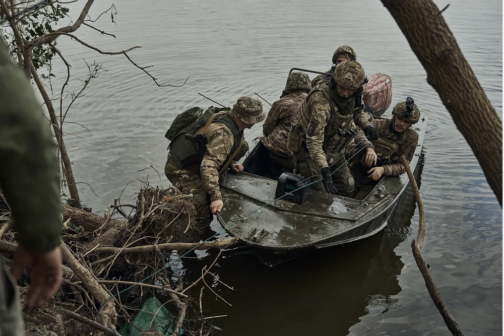 Mục tiêu then chốt Ukraine hướng đến sau khi vượt sông Dnipro - Ảnh 3.