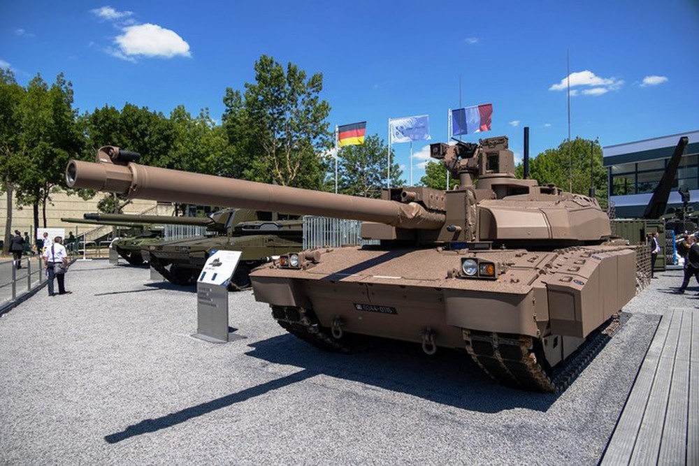 Quân đội Pháp nhận được xe tăng Leclerc XLR đầu tiên - Ảnh 9.
