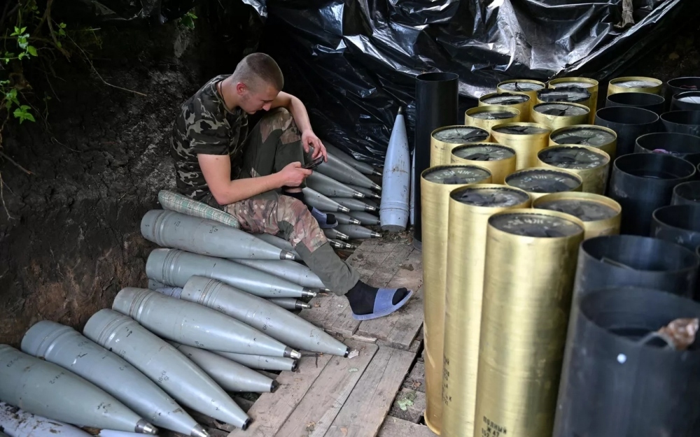 Xung đột Ukraine có thể sớm chấm dứt do Kiev cạn kiệt đạn dược - Ảnh 1.