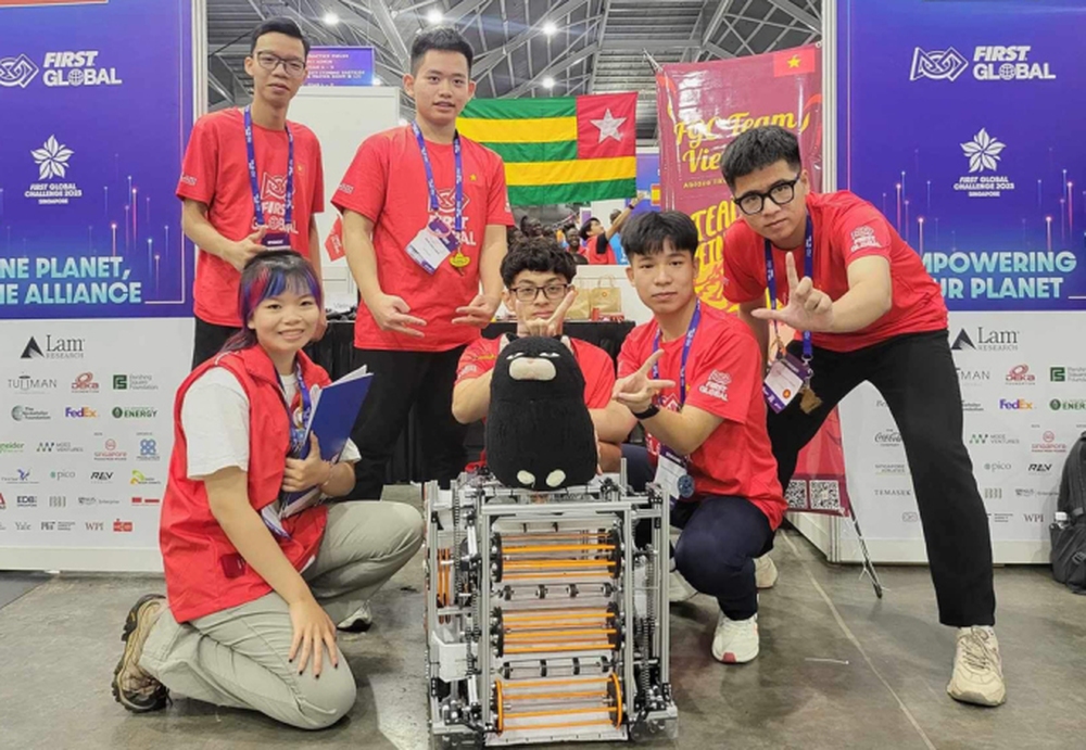 Bí mật về con robot giúp đội Việt Nam thắng hơn 190 đối thủ: Nặng 20 kg, sở hữu tính năng đặc biệt - Ảnh 3.