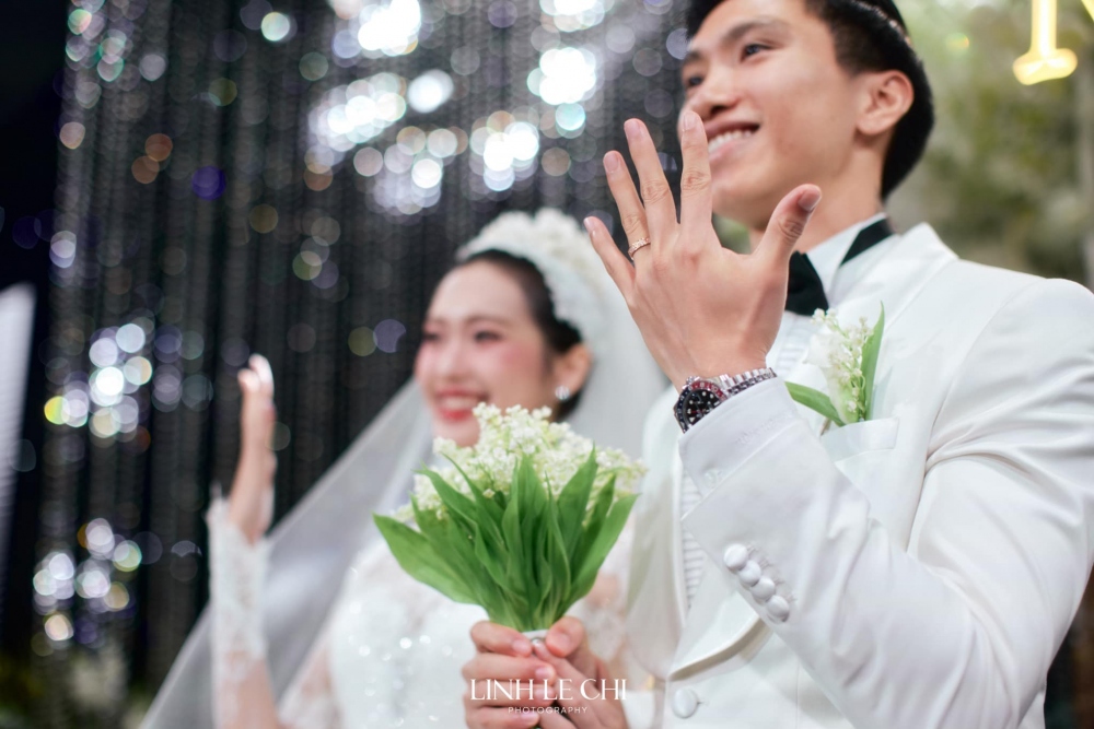 Thầy Park và dàn sao ĐT Việt Nam nô nức dự đám cưới Đoàn Văn Hậu - Ảnh 10.