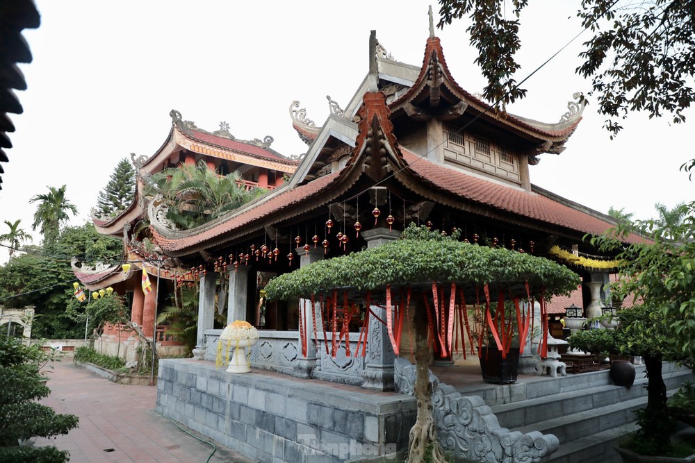 Khám phá chùa thiêng gần 1.000 năm tuổi, lưu giữ báu vật nặng 9 tấn ở Nam Định - Ảnh 19.